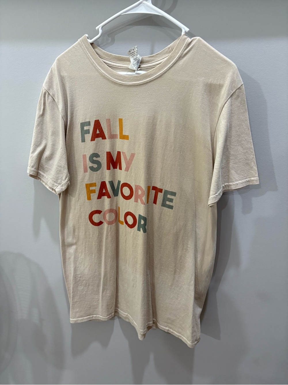 Gildan Short Sleeve Tee - Cream with Red Orange Yellow Green Print